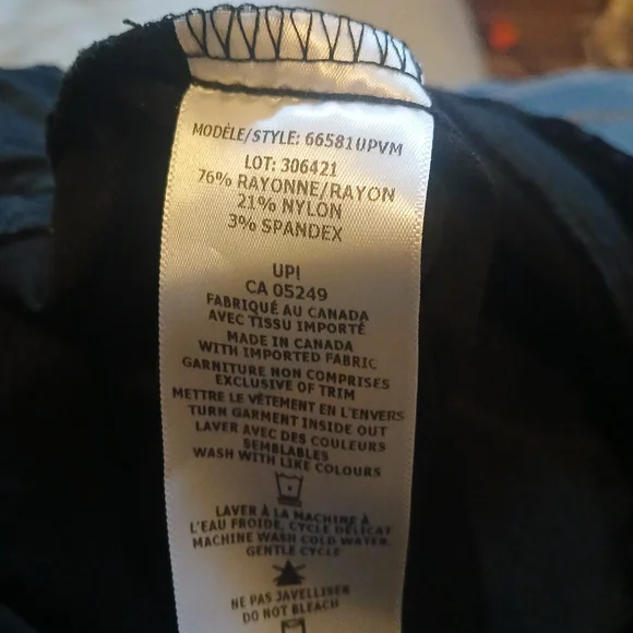 Up! Canada Mid Rise Velvet Pattern Pants - Picture 7 of 7